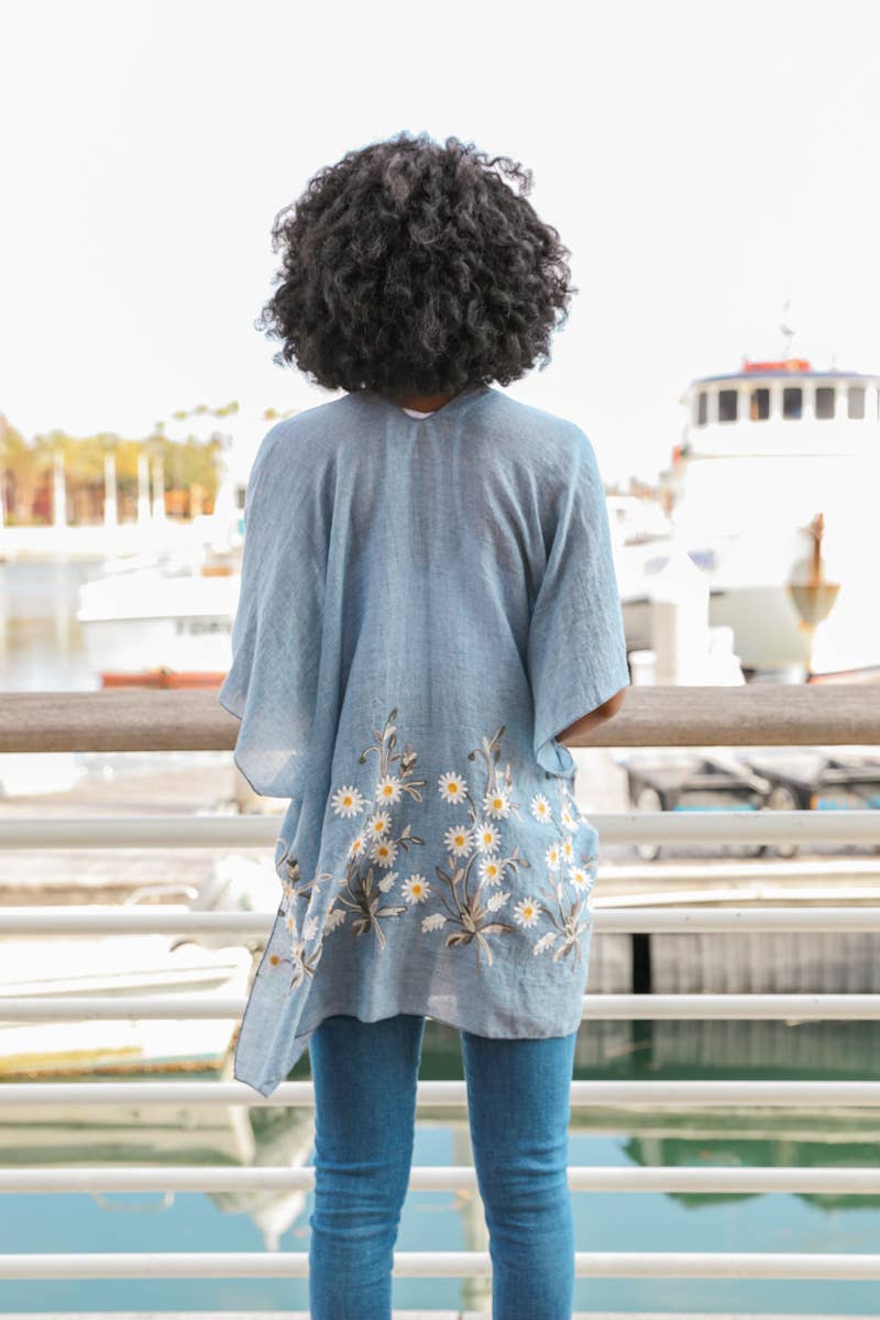 Bestselling Spring Daisy Woven Kimono 🌼